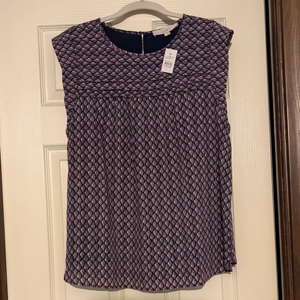 Loft Women's Pink and Blue Patterned Top